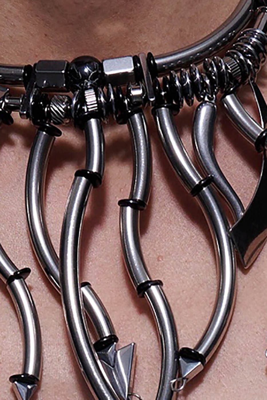 Dynamic Multi-Arrow Statement Necklace