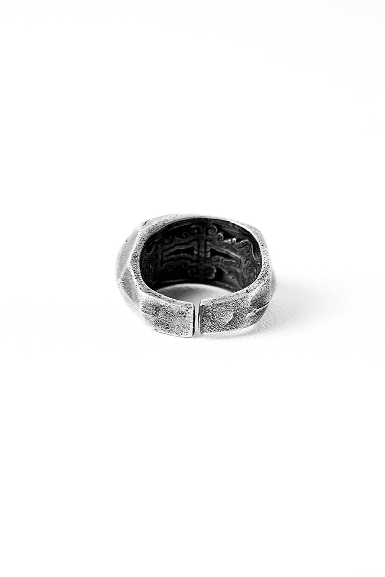 Enchanting Cracked Sigil Ring - cracked sigil ring - Intricate Cracked Sigil Ring for Unique Style - View 9