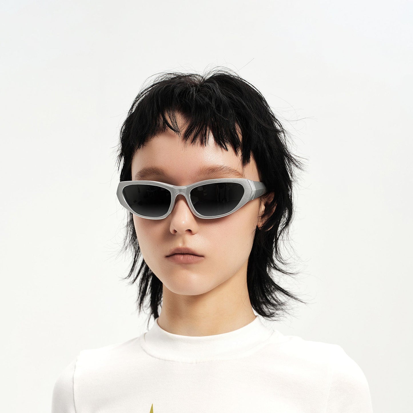 Chic Cat Eye Bold Sunglasses