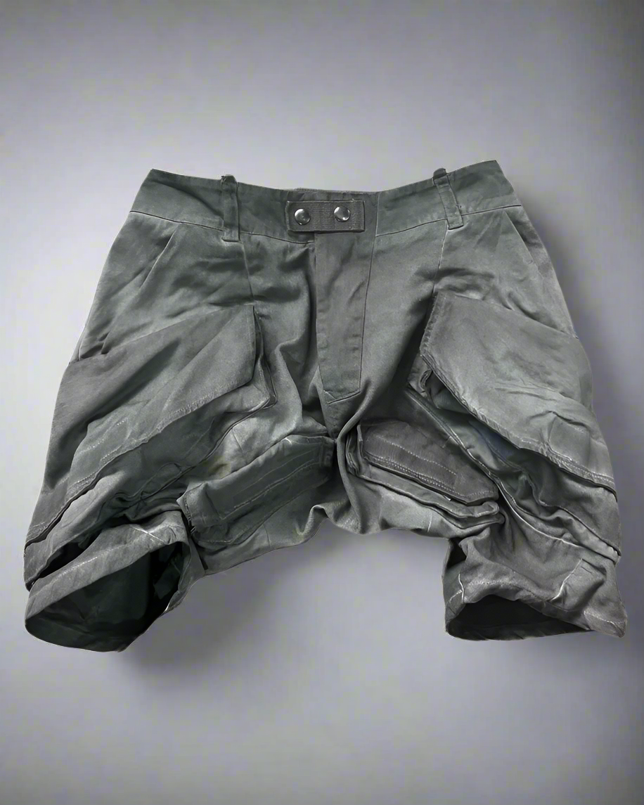 Adventure-Ready 3D Pocket Cargo Shorts - cargo shorts - Stylish 3D Pocket Cargo Shorts for Urban Adventurers - View 9
