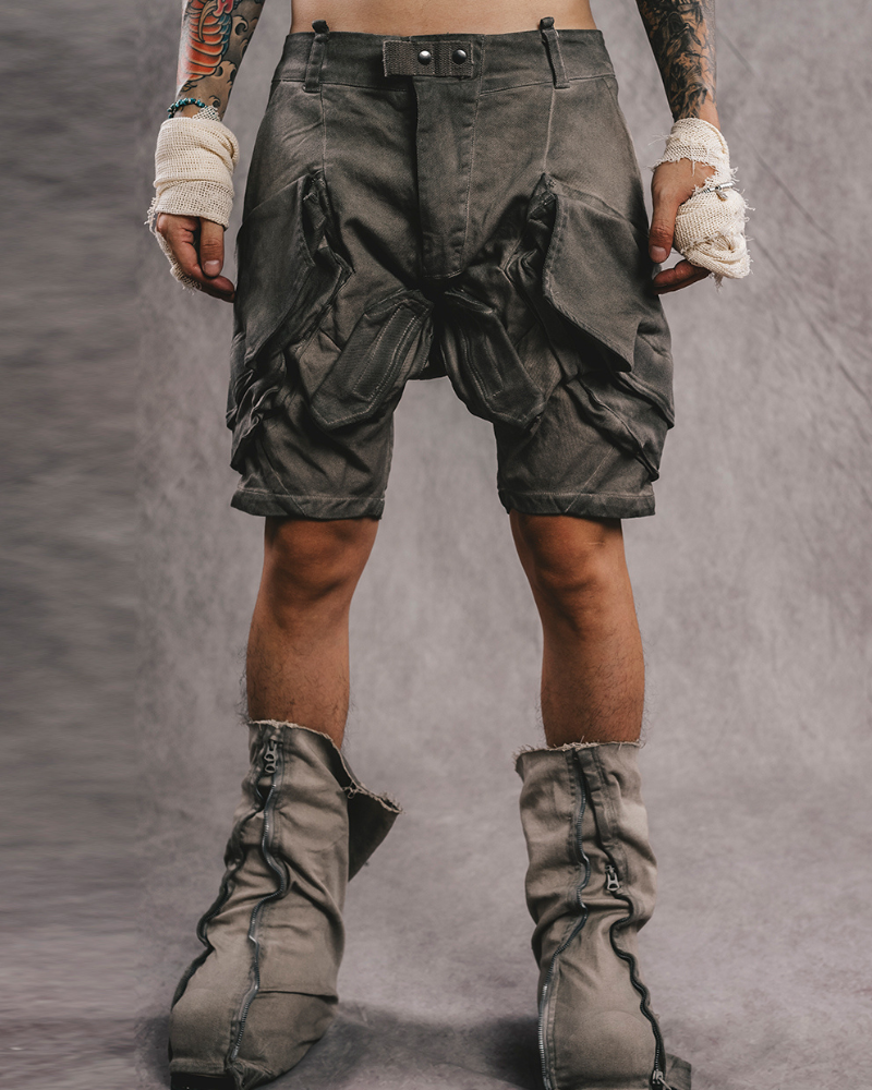 Adventure-Ready 3D Pocket Cargo Shorts - New Arrivals - Stylish 3D Pocket Cargo Shorts for Urban Adventurers - View 2