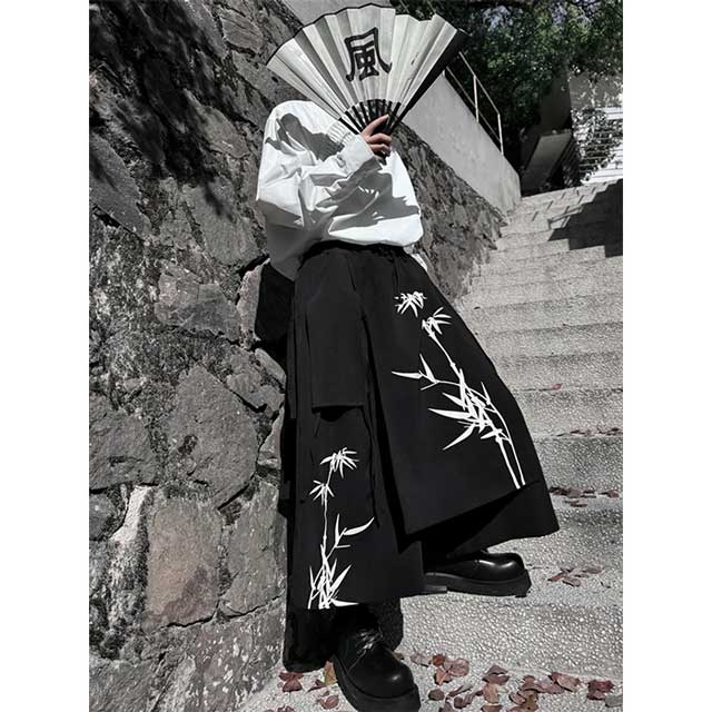 Bold Japanese Hakama Pants -  loose fit - Comfortable Hakama Pants with Minimalist Design - View 7