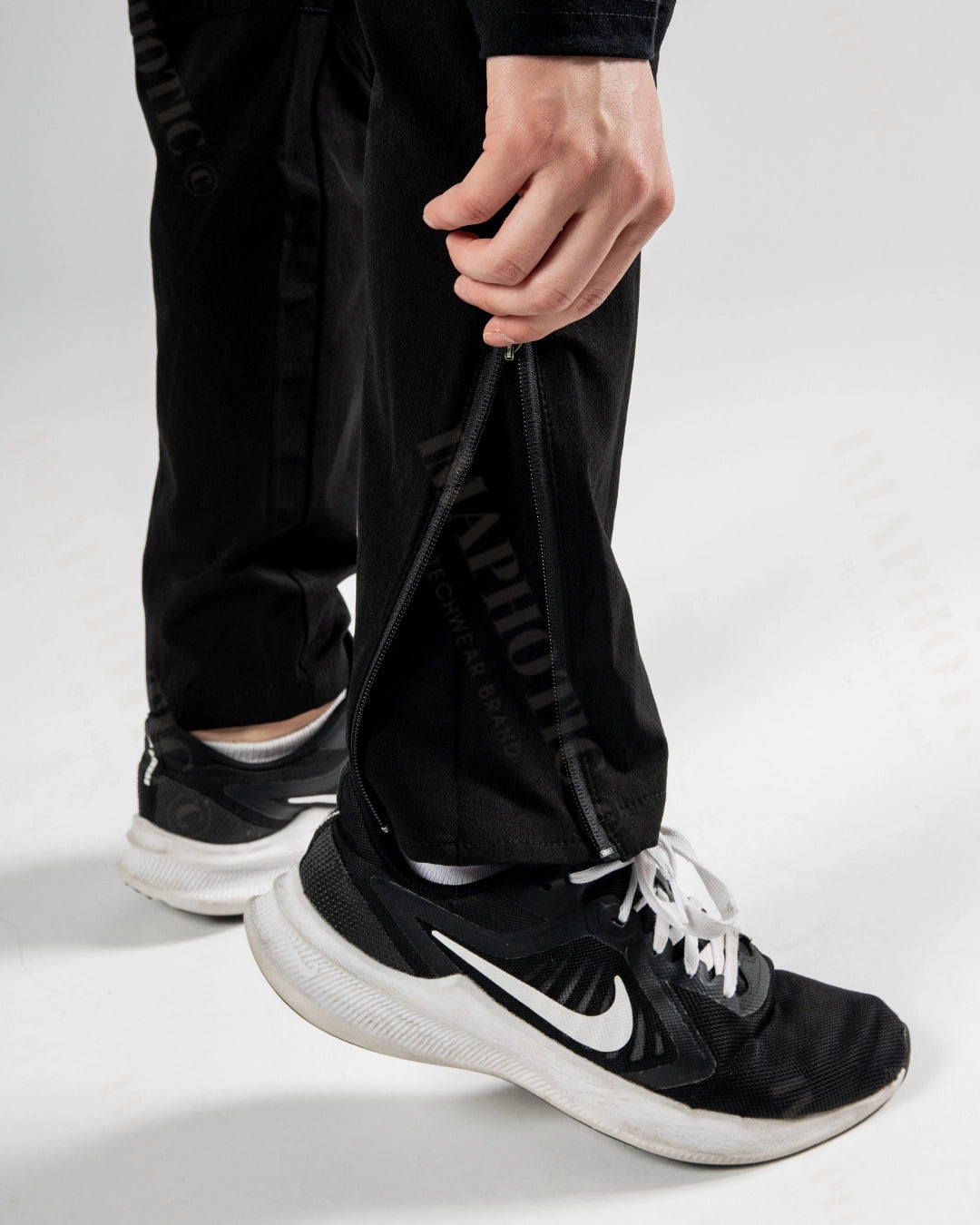 Breathable & Wind-Resistant Nylon Pants -  stretchable pants - Breathable and Wind-Resistant Nylon Pants for All Seasons - View 6