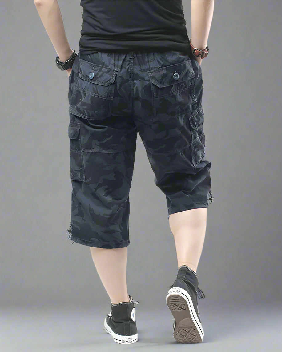 Camouflage Cargo Shorts - Oversized Style -  cargo shorts - Oversized Camouflage Cargo Shorts for Outdoor Use - View 3