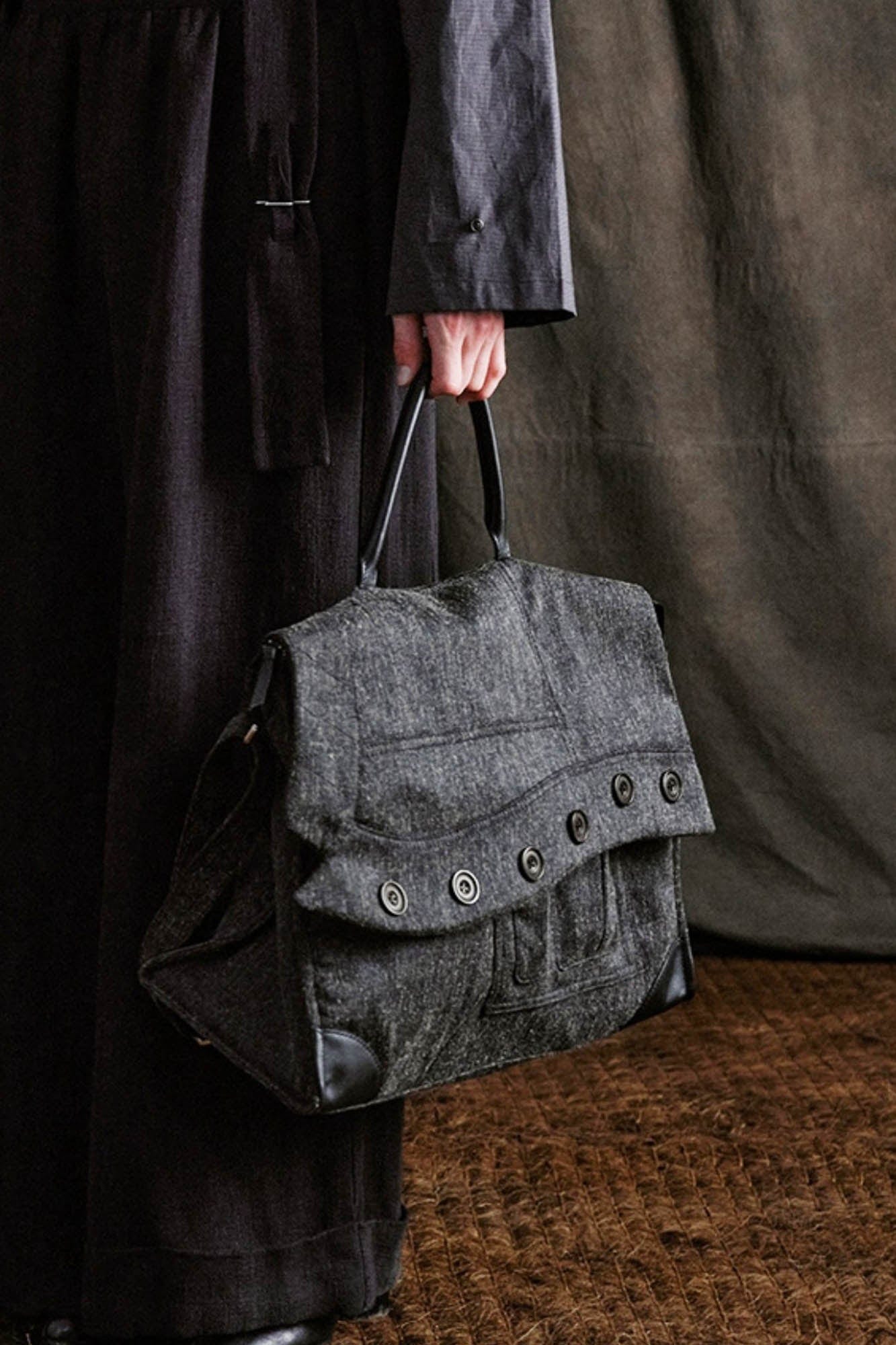 Chic Asymmetrical Buttoned Shoulder Bag -  convertible design - Stylish Asymmetrical Buttoned Shoulder Bag for Any Occasion - View 4