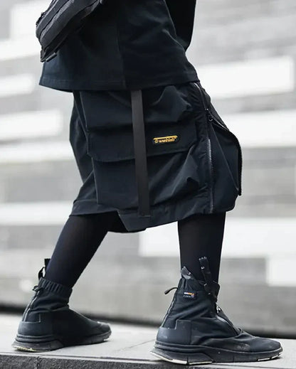 Chic Black Cargo Shorts - stylish urban cargo shorts - Stylish Black Cargo Shorts for Trendy Urban Wear - View 2