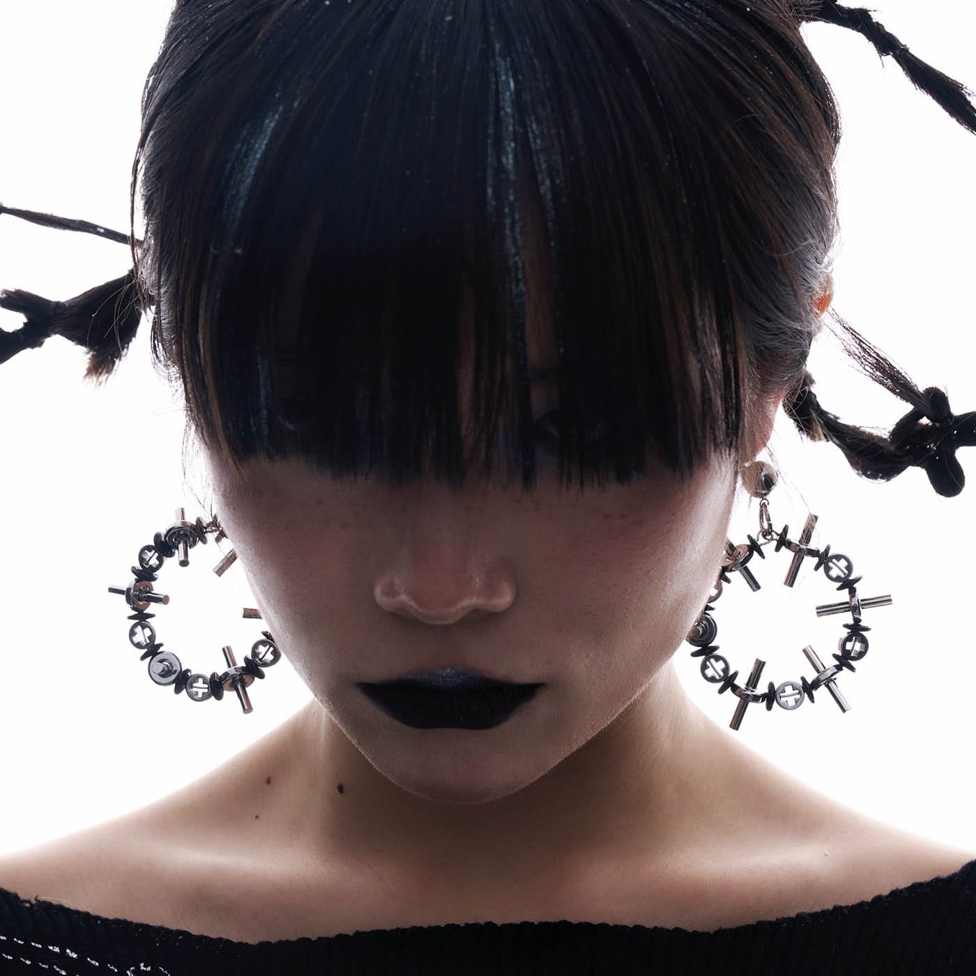 Chic Circular Ear Clips - industrial aesthetic earrings - Bold Circular Ear Clips with Industrial Charm - View 2