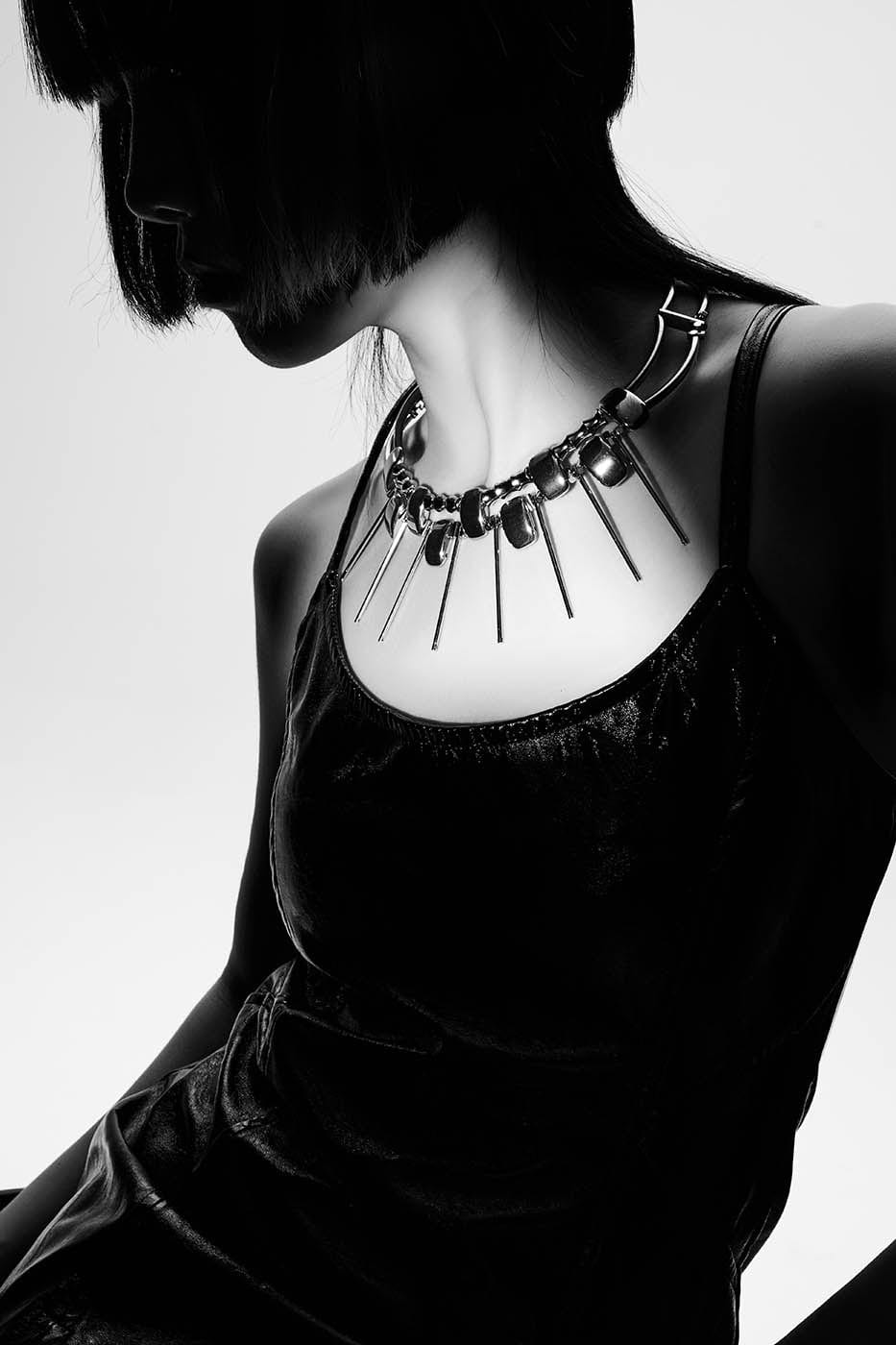 Chic Double-Strand Spiked Necklace -  futuristic jewelry - Double-Strand Spiked Necklace for a Bold Statement - View 5