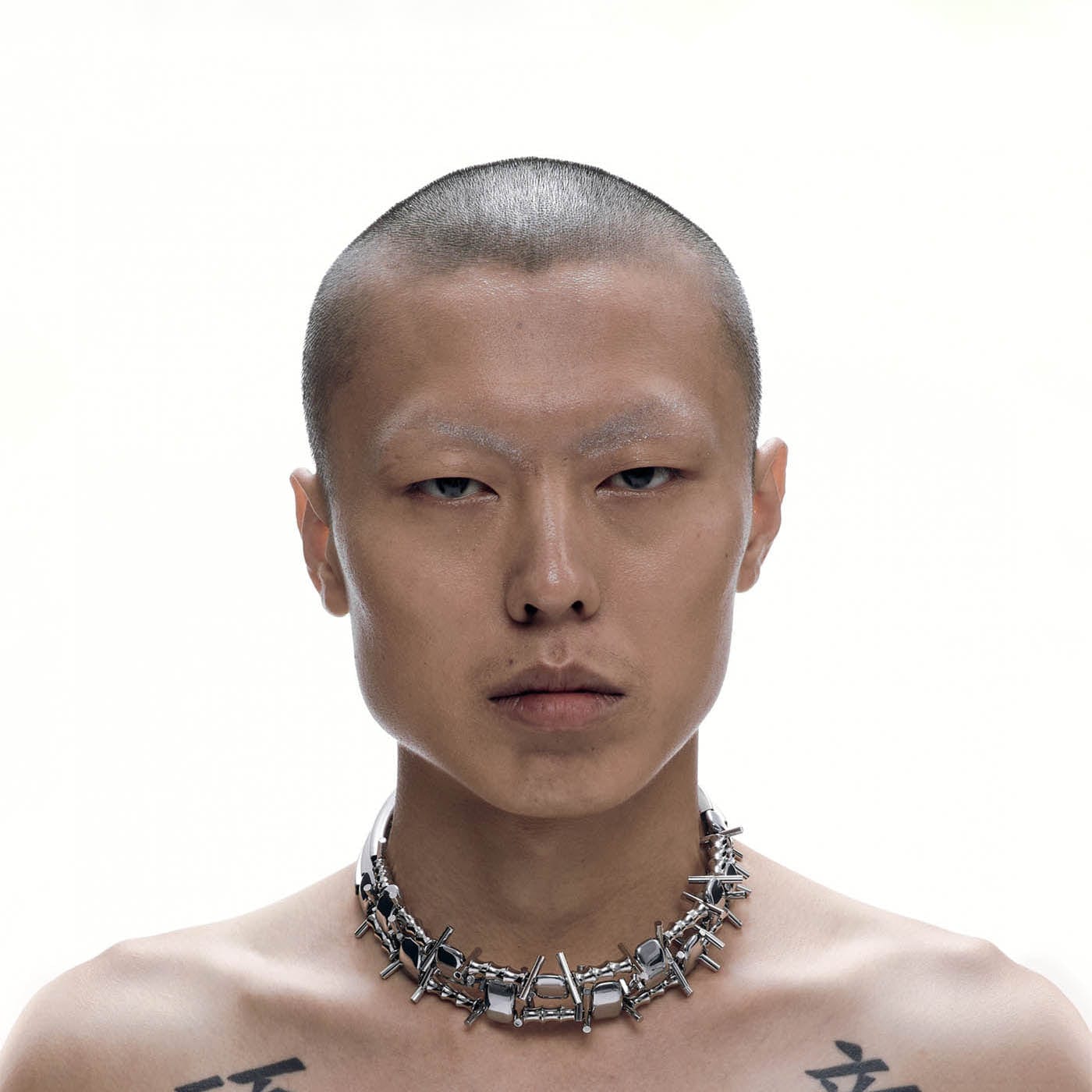 Chic Double-Strand Thorn Choker -  avant-garde jewelry - Avant-Garde Double-Strand Thorn Choker for Bold Style - View 3