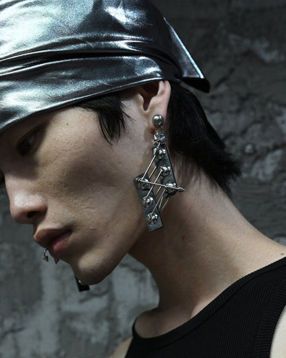Chic Metallic Bead Ear Clips -  bold earrings - Chic Metallic Bead Ear Clips for Bold Fashion Statements - View 3