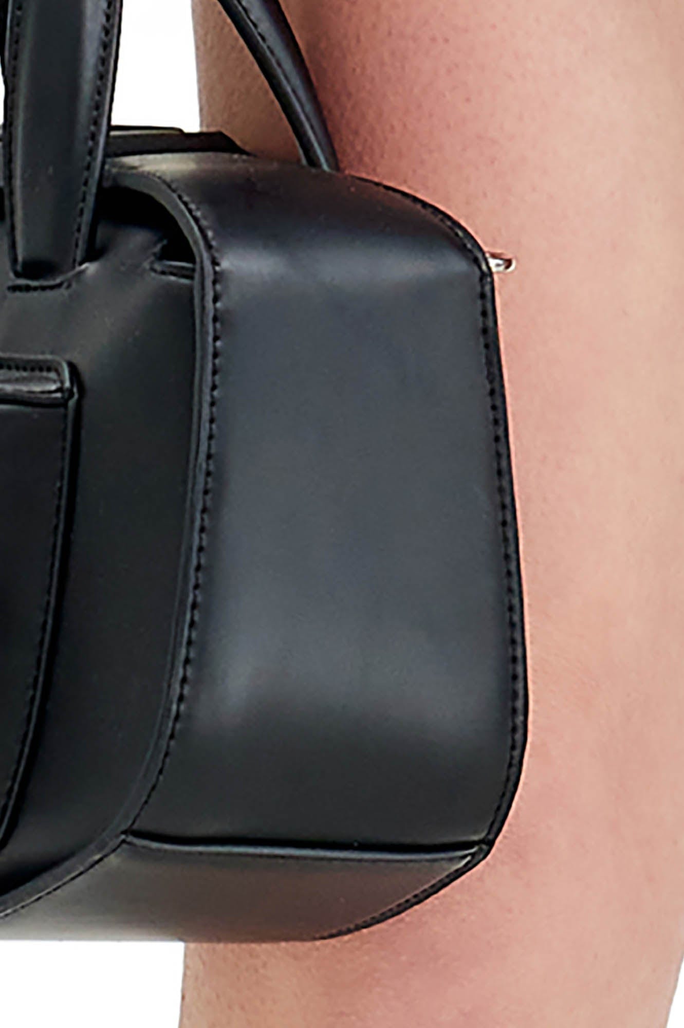Chic Metallic Faux Leather Tote -  stylish bag - Chic Metallic Faux Leather Tote for Stylish Carrying - View 8