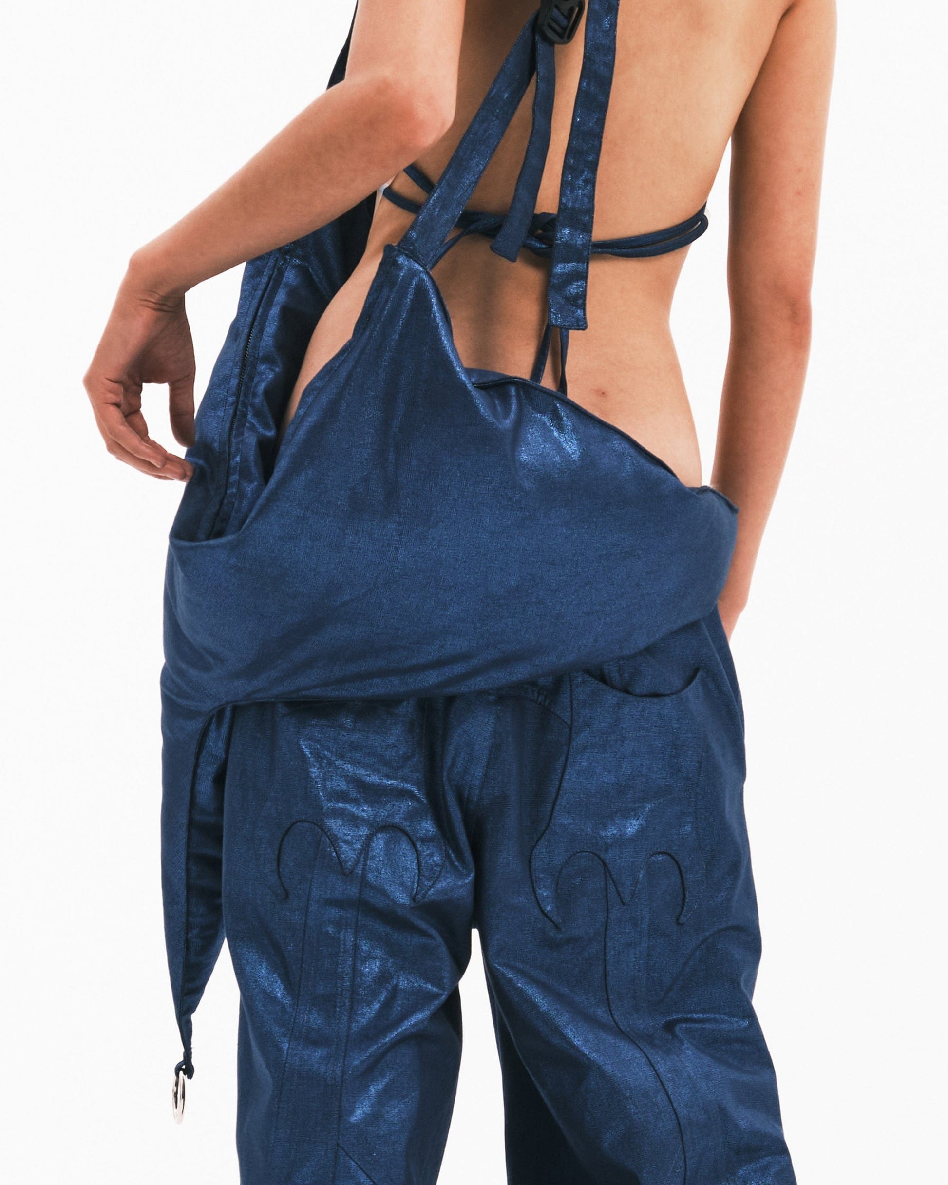 Chic Metallic Thorn Vest Bag -  thorn design - Chic Metallic Thorn Crossbody Bag for Stylish Organization - View 14