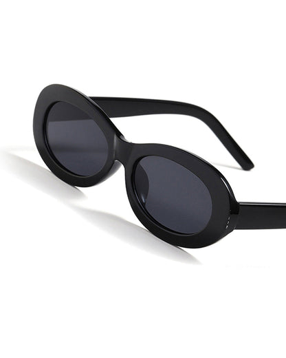 Chic Oval Sunglasses for Impact - oval sunglasses - Elegant Oval Sunglasses with Full-Frame Durability - View 9