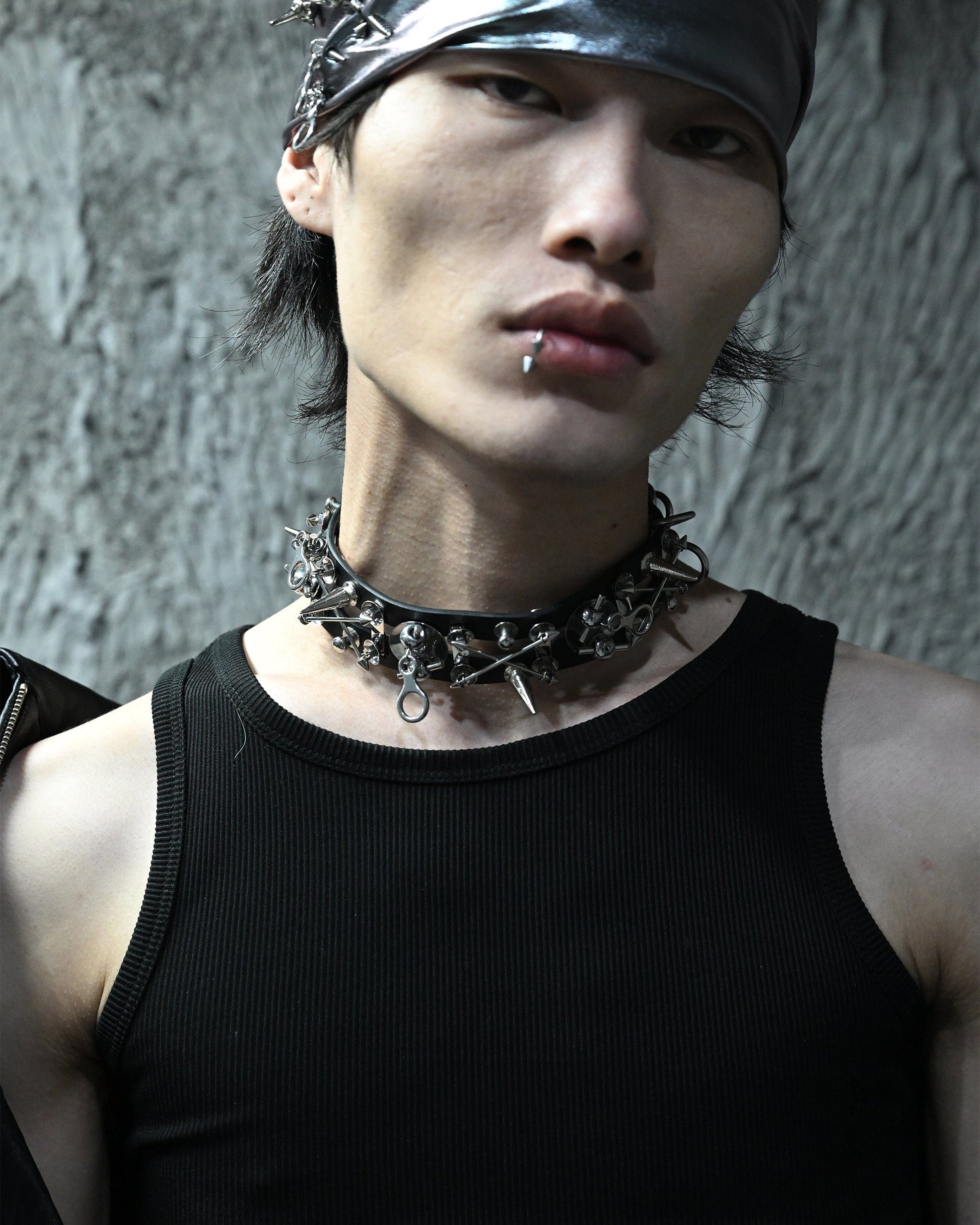 Chic Rivet PU Choker -  choker with rivet accents - Chic Rivet PU Choker for a Contemporary Look - View 5