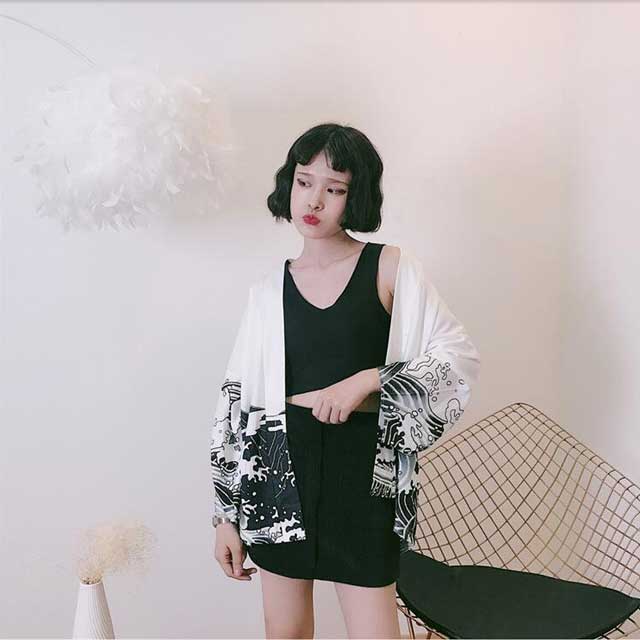 Chic Short Kimono Style -  men's kimono - Stylish Short Kimono Jacket with Dragon Print - View 6