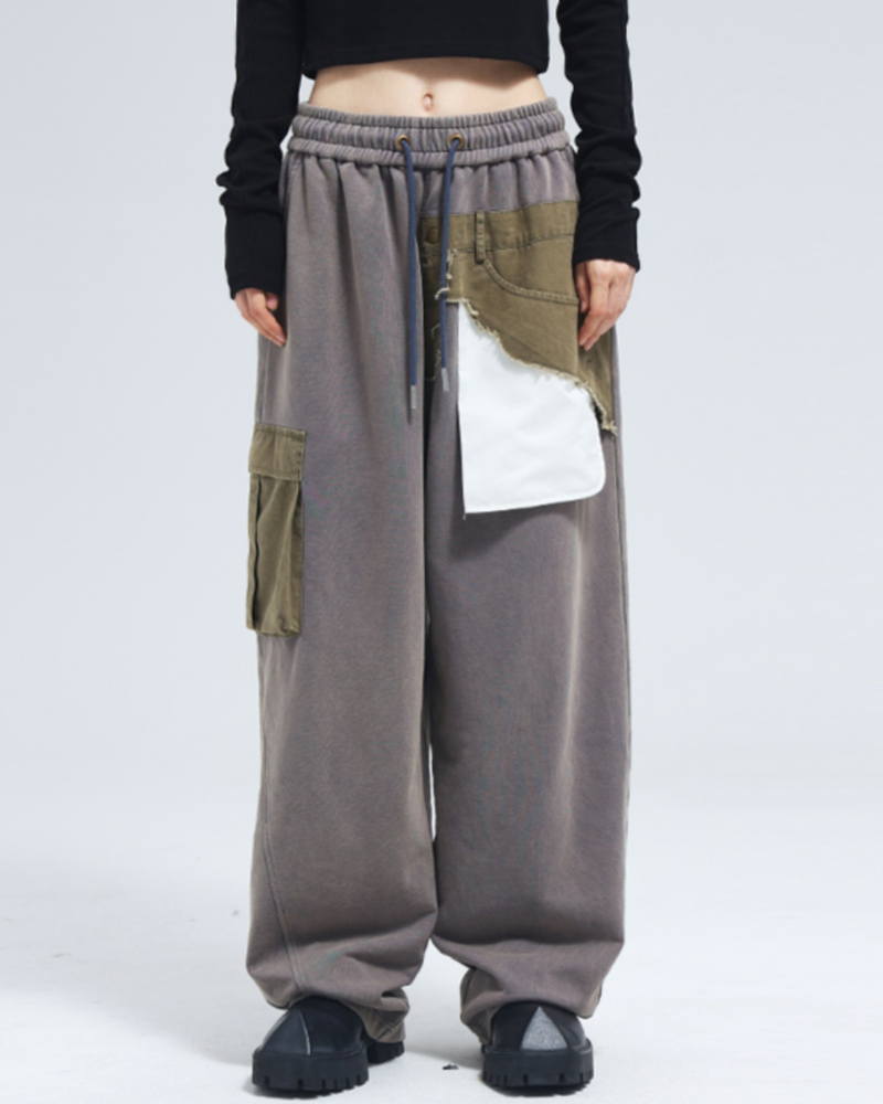 Chic Unisex Wide Leg Pants -  adjustable waist pants - Futuristic Unisex Wide Leg Cargo Pants for Everyday Style - View 3