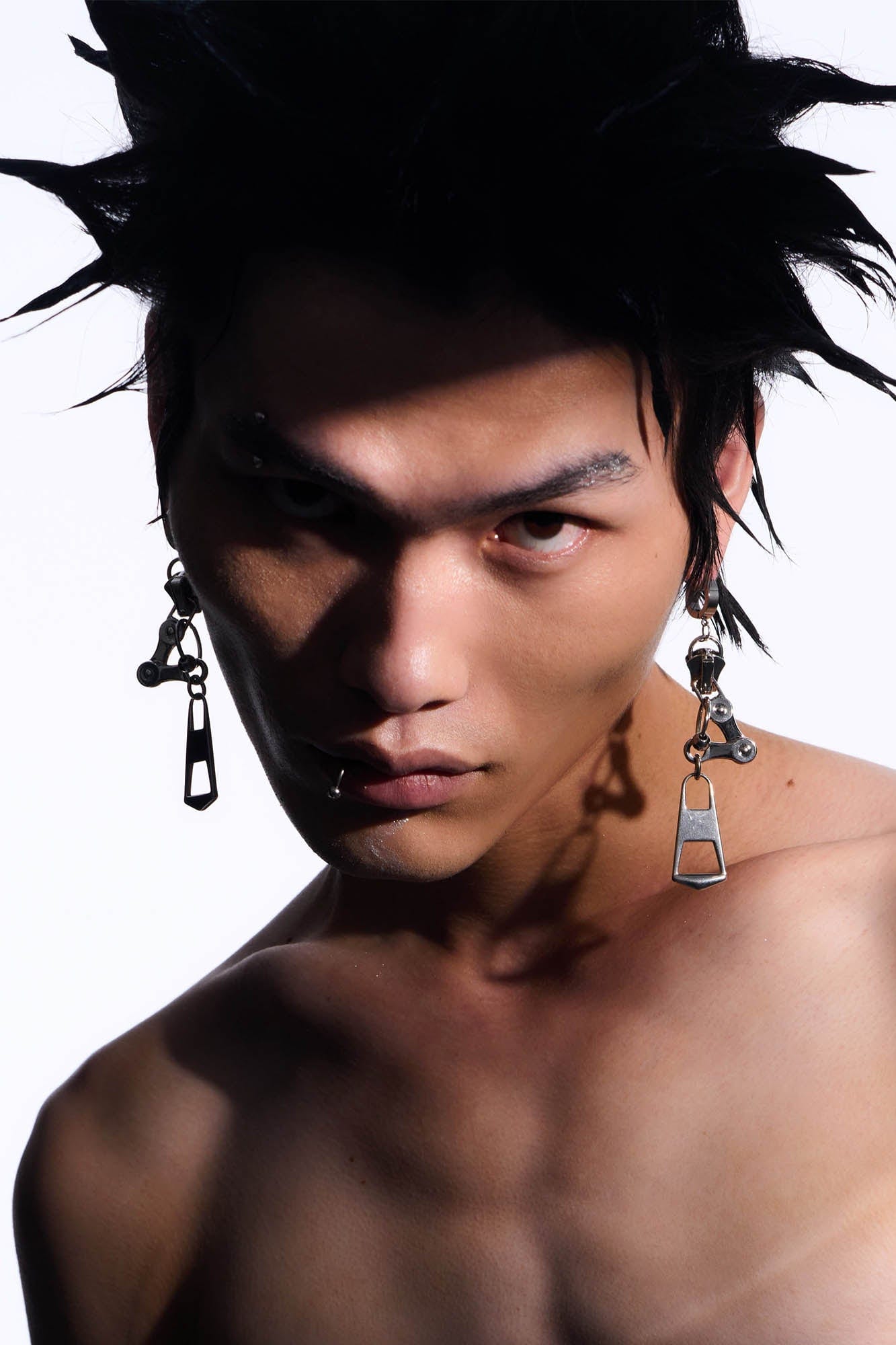 Chic Zipper Mechanical Earrings -  unique streetwear accessories - Chic Mechanical Zipper Earrings for Edgy Style - View 6