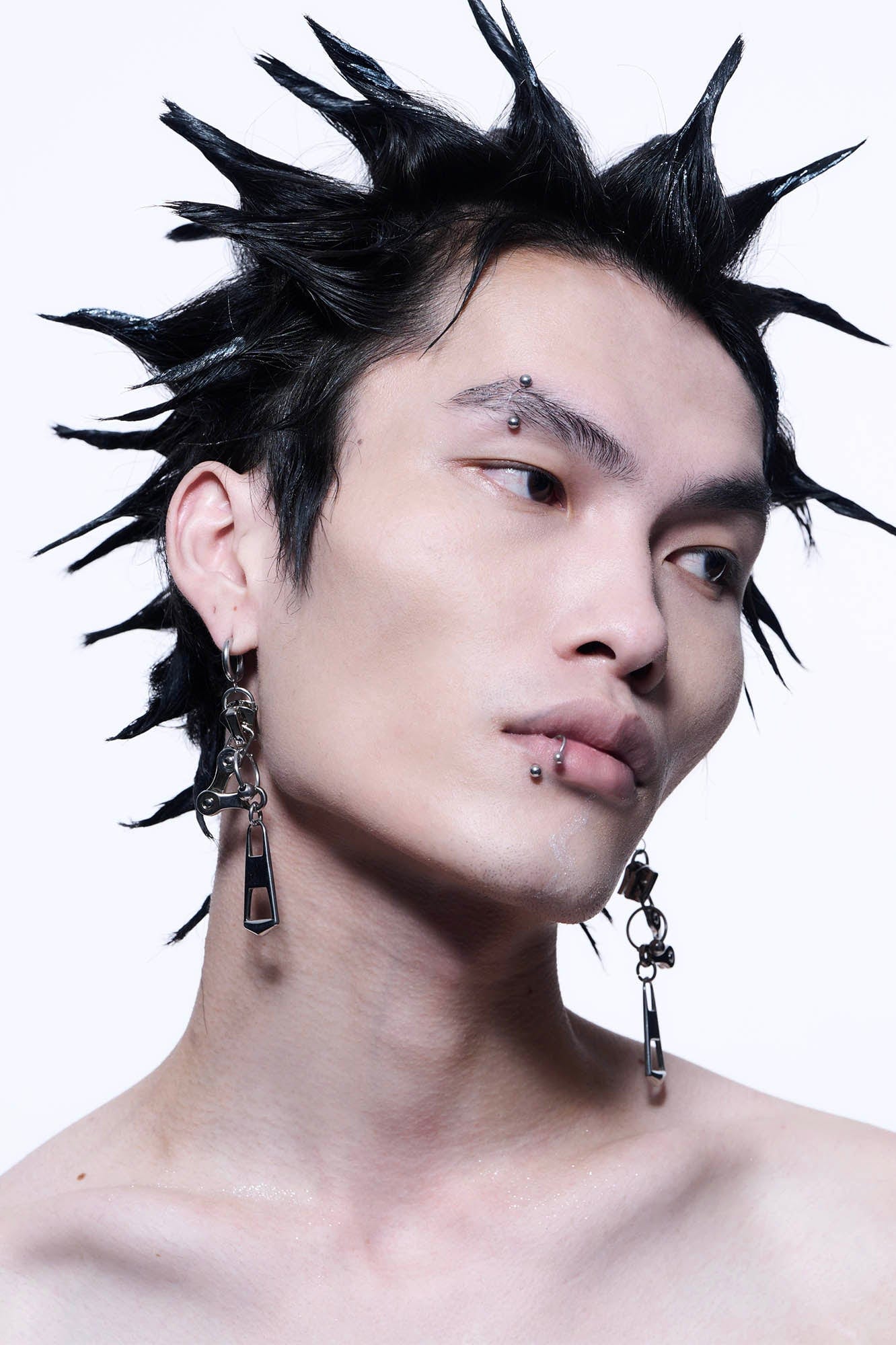 Chic Zipper Mechanical Earrings