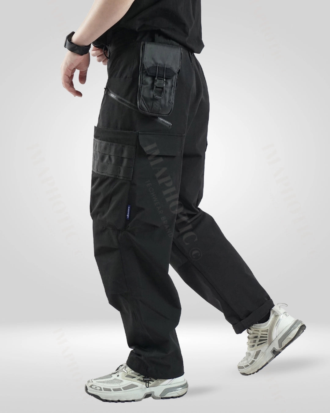 Durable & Functional Nylon-Spandex MOLLE Loose Cargo Pants for Men -  comfortable outdoor pants - Comfortable MOLLE Loose Cargo Pants for Outdoor Use - View 3