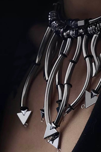 Dynamic Multi-Arrow Statement Necklace -  unique necklace design - Dynamic Multi-Arrow Statement Necklace for Bold Style - View 6