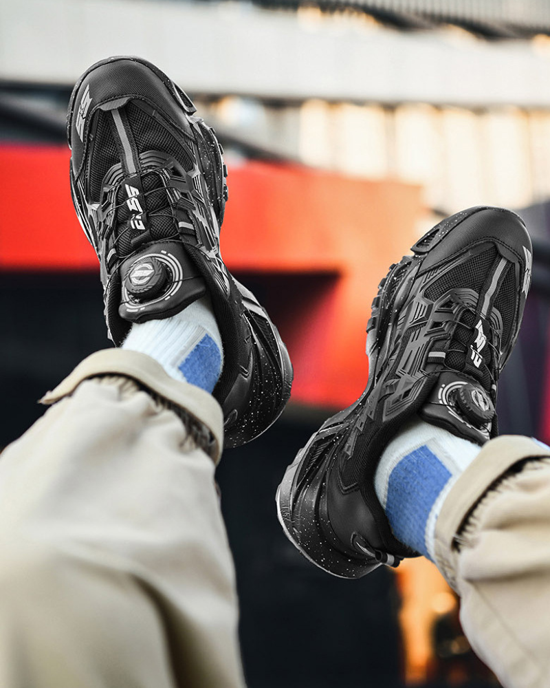 Dynamic Urban Tech Sneakers -  black sneakers - Urban Tech Sneakers for Ultimate Comfort and Style - View 3