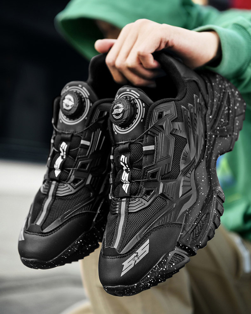 Dynamic Urban Tech Sneakers -  comfortable techwear shoes - Urban Tech Sneakers for Ultimate Comfort and Style - View 4