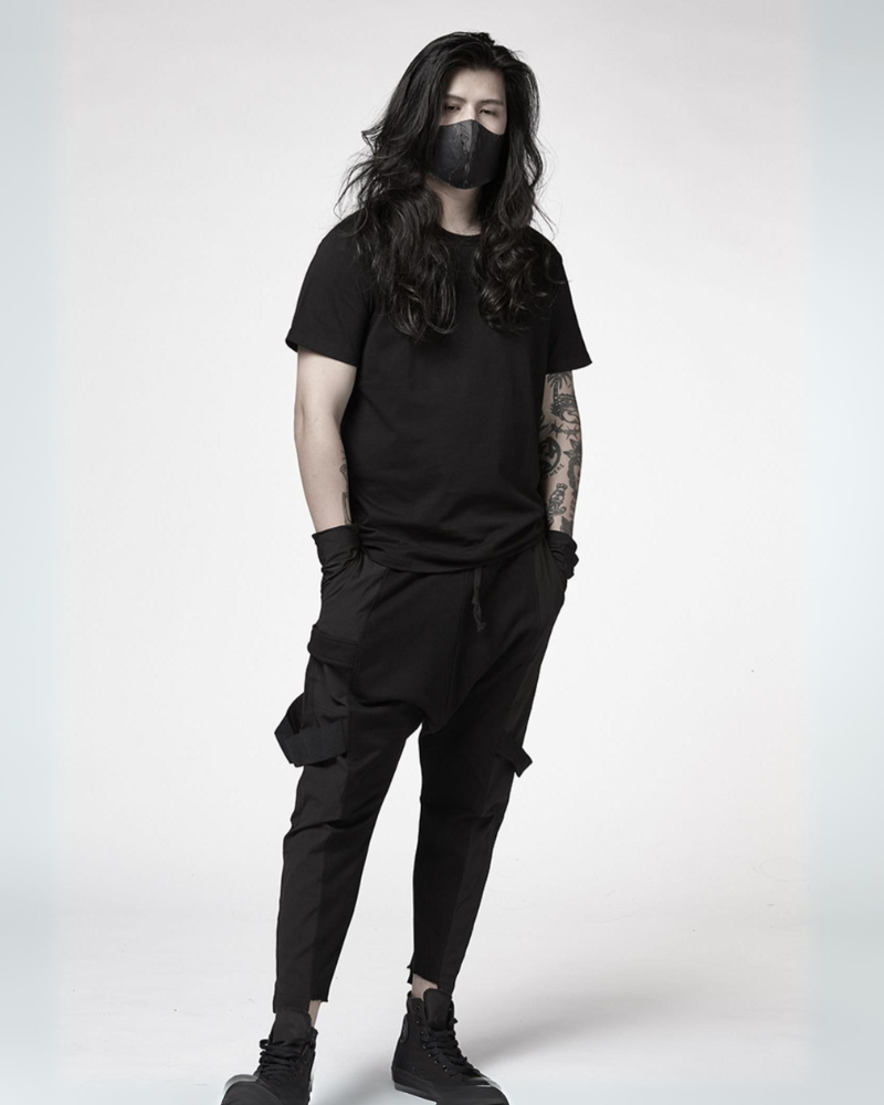 Edgy Asymmetric Cargo Trousers -  cargo pants - Unique Asymmetric Cargo Trousers for Edgy Fashion - View 4