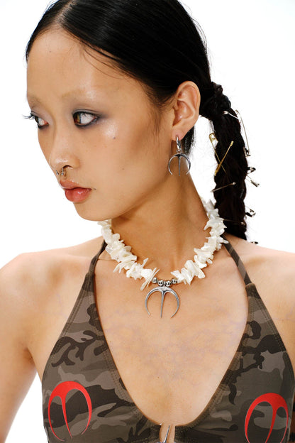 Edgy Shell Spike Necklace -  unique design - Bold Spiked Shell Pendant Necklace for Unique Style - View 6