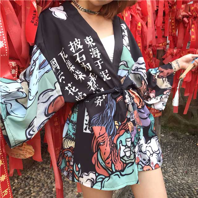 Elegant Black Haori Coat -  black kimono - Stylish Black Haori Coat with Japanese Artistry - View 3