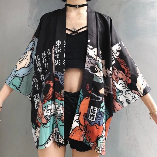 Elegant Black Haori Coat -  casual wear - Stylish Black Haori Coat with Japanese Artistry - View 4