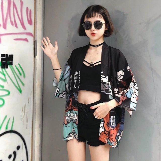 Elegant Black Haori Coat -  japanese style - Stylish Black Haori Coat with Japanese Artistry - View 5
