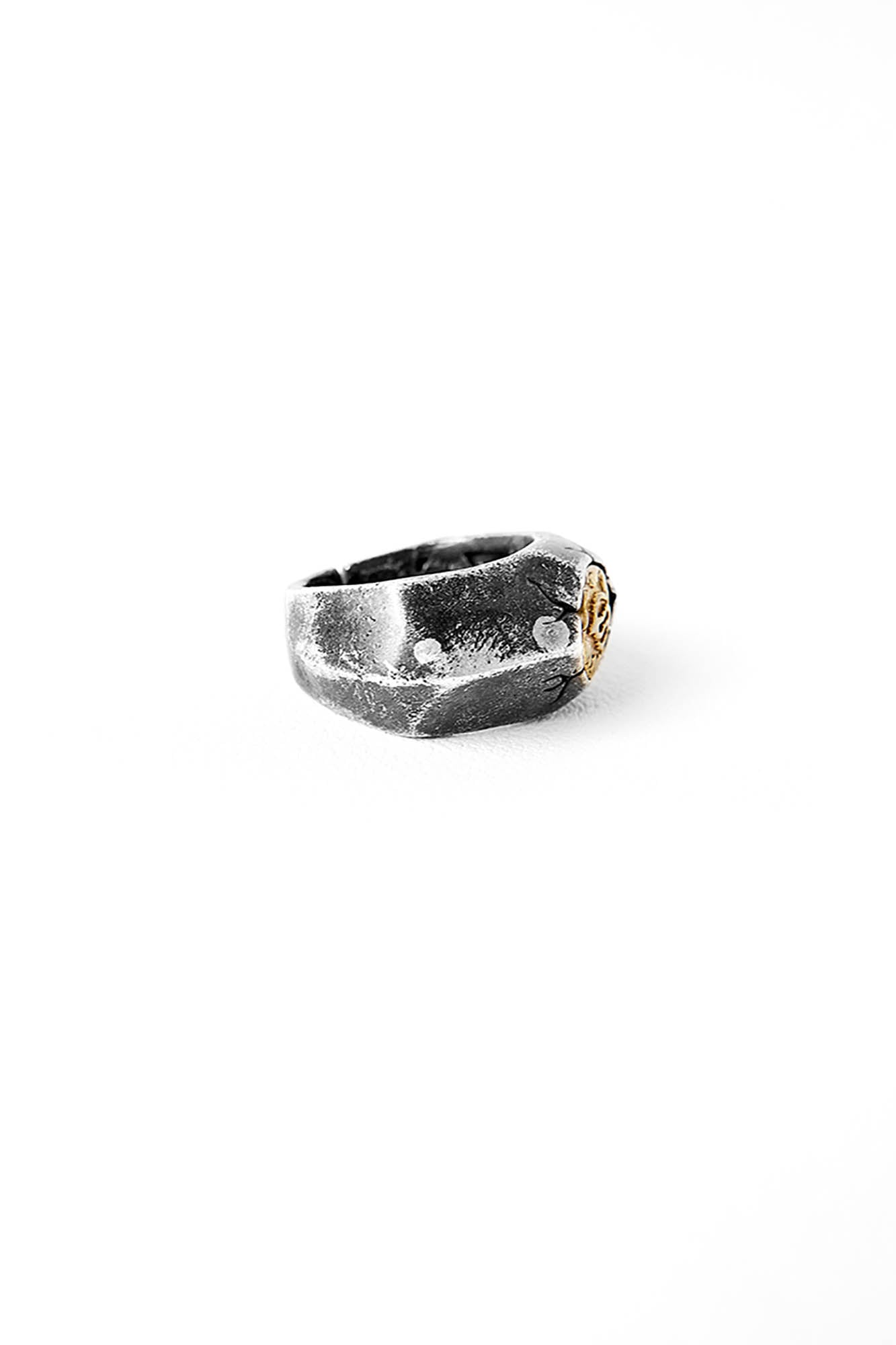 Enchanting Cracked Sigil Ring -  statement piece - Intricate Cracked Sigil Ring for Unique Style - View 7