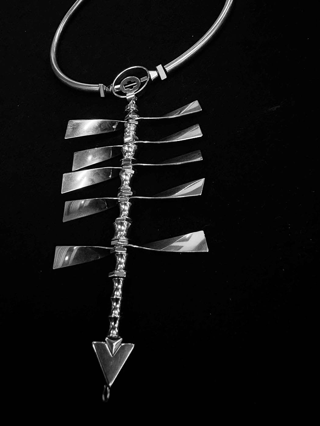 Enchanting Spine Art Necklace - spine necklace - Avant-Garde Spine Art Necklace for Unique Style - View 8