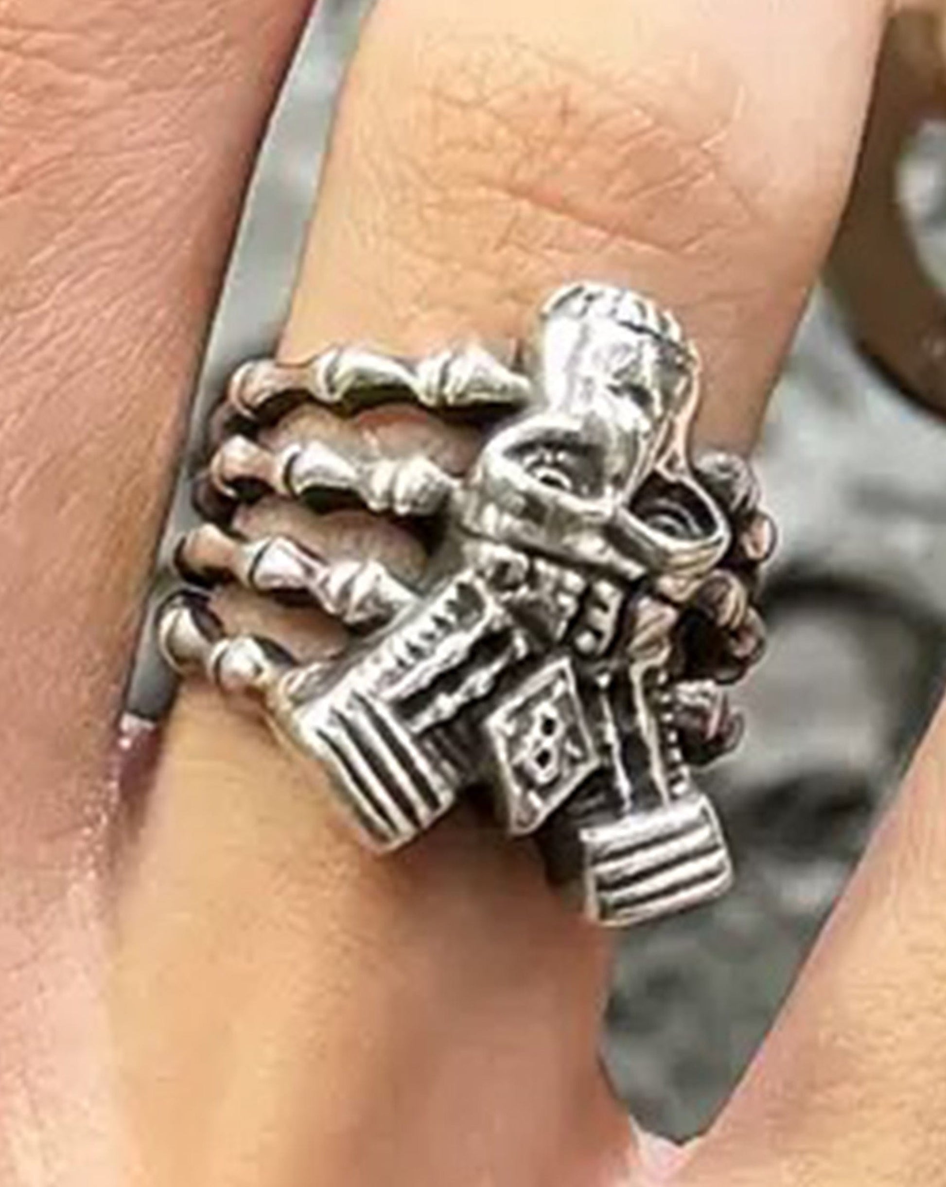 Enigmatic Demon Skull Skeleton Ring -  adjustable ring - Demon Skull Skeleton Ring - Adjustable Gothic Jewelry - View 11