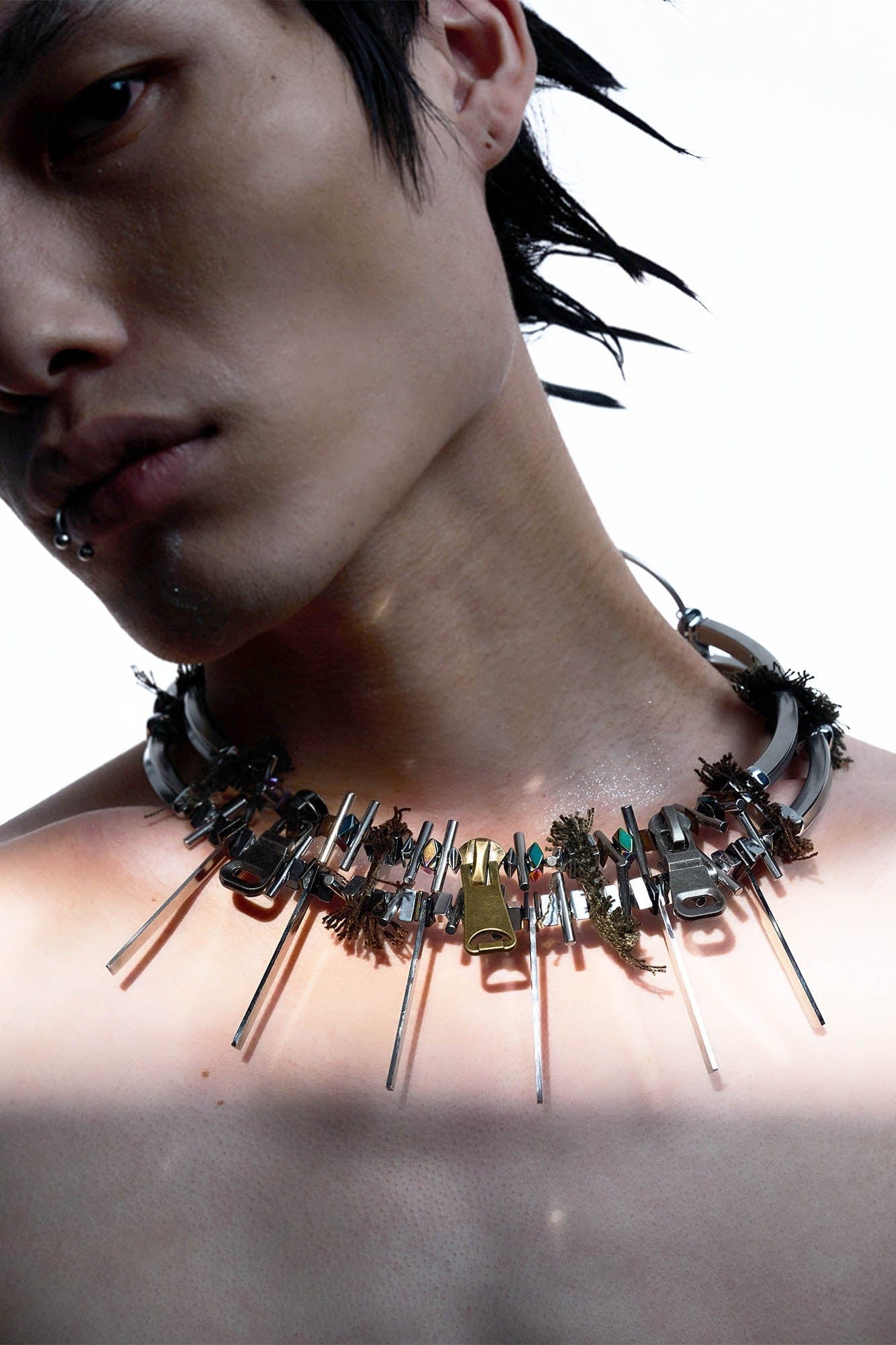 Fifth Element Spike Pendant -  double-layer chain - Futuristic Spike Pendant Necklace with Double Layer Chains - View 4