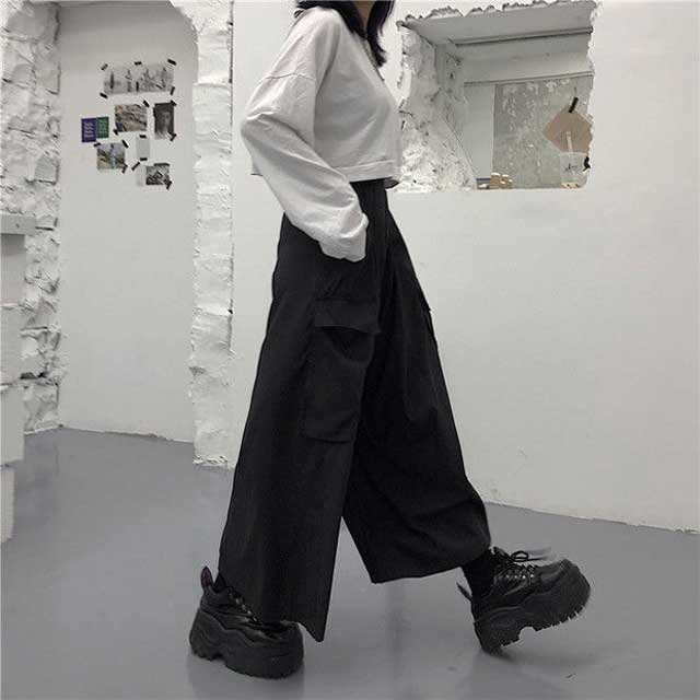 Flowy Hakama-Inspired Trousers -  Harajuku style trousers - Contemporary Hakama-Inspired Wide Leg Trousers - View 4