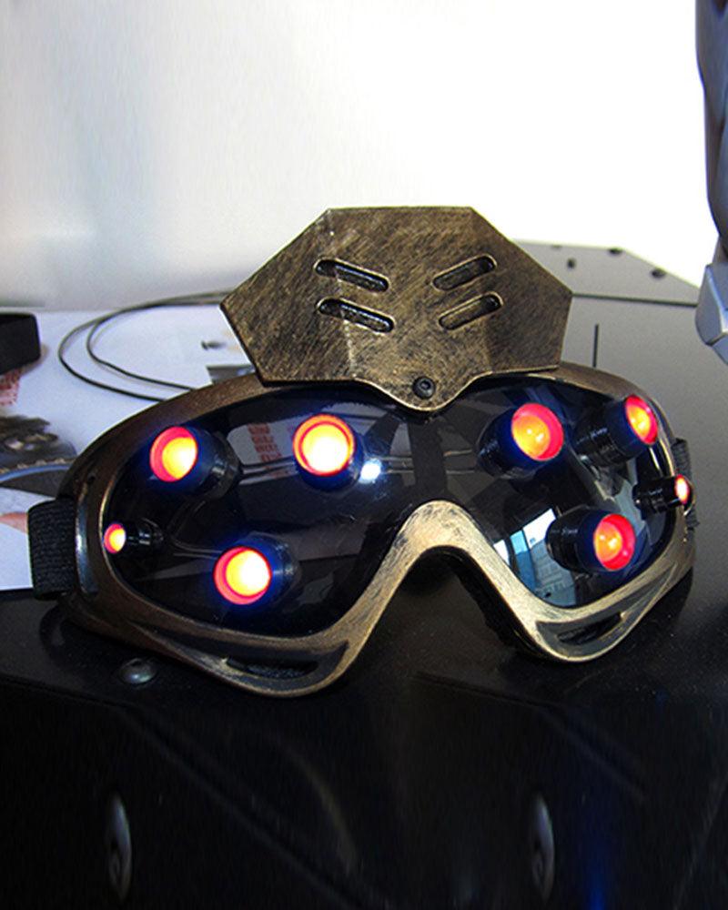 Ensemble de lunettes et de masque futuristes