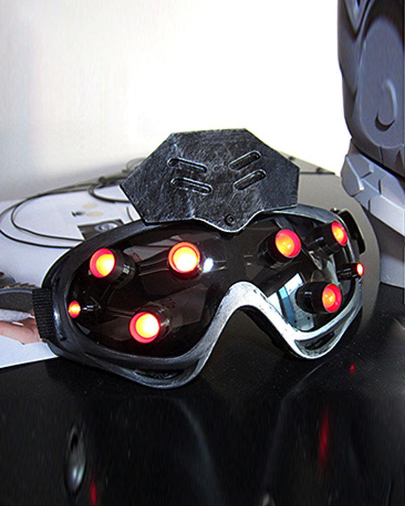 Ensemble de lunettes et de masque futuristes