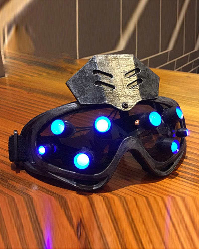 Ensemble de lunettes et de masque futuristes