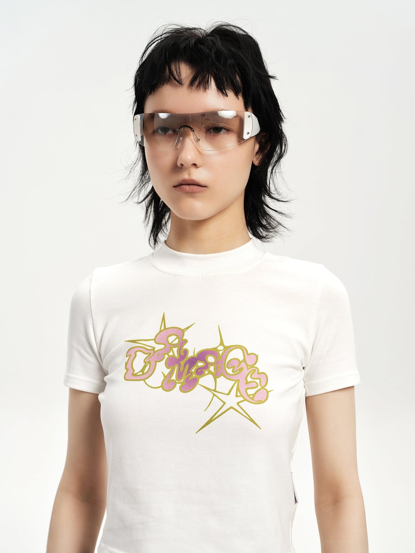 Sleek Frameless One-Piece Shades -  fashion-forward eyewear - Stylish Frameless One-Piece Shades for Elegant Look - View 3