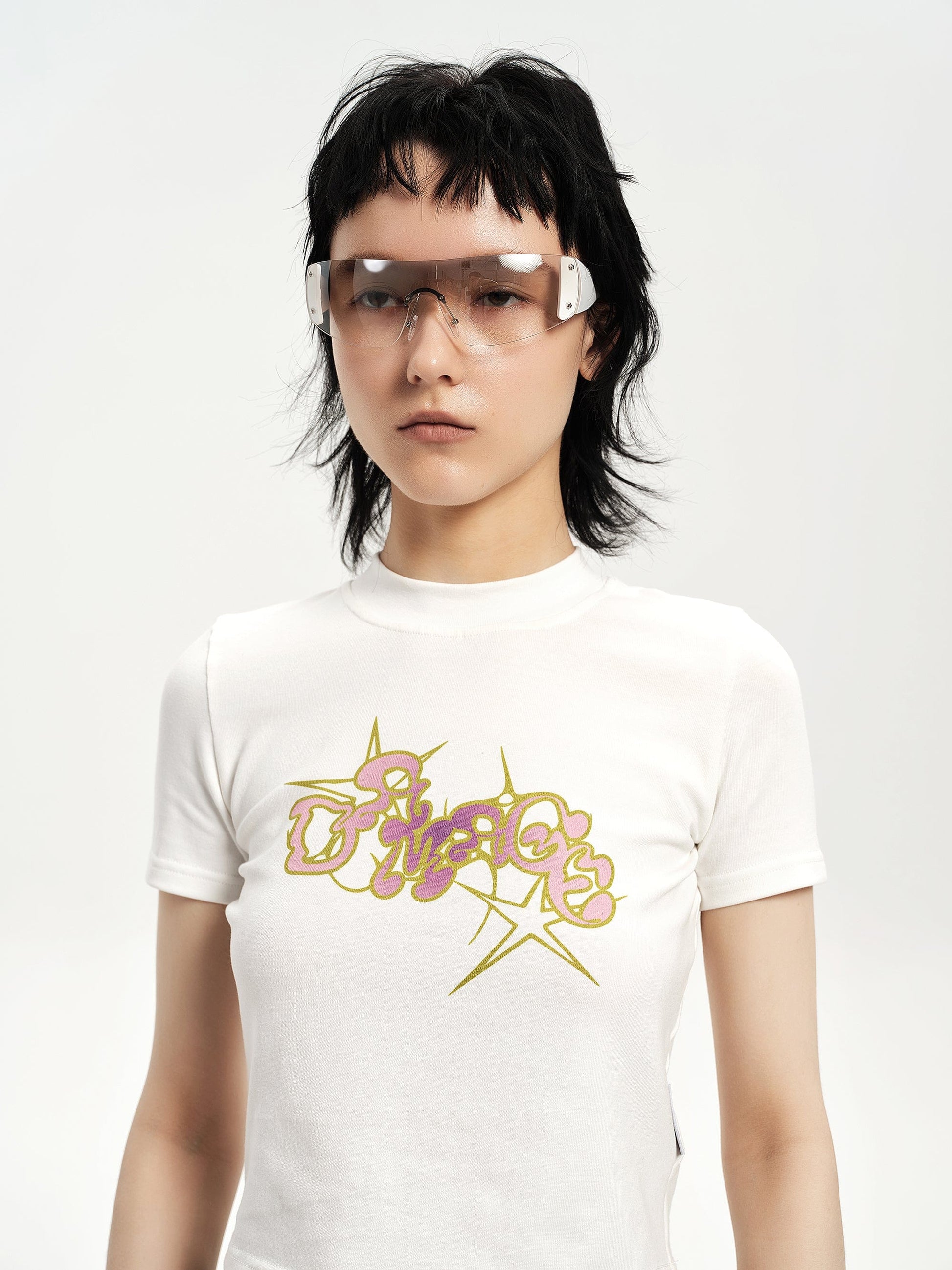 Sleek Frameless One-Piece Shades -  fashion-forward eyewear - Stylish Frameless One-Piece Shades for Elegant Look - View 3