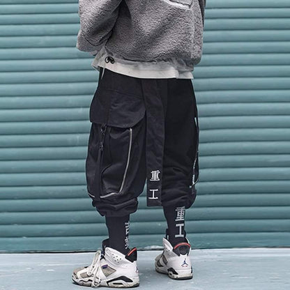 Stealthy Black Cargo Trousers - versatile cargo pants - Stylish Black Cargo Trousers for Everyday Adventures - View 2