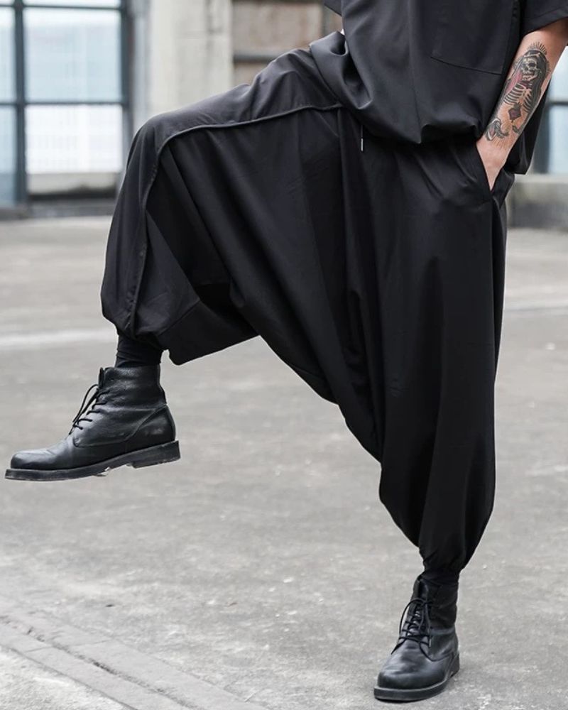 Stylish Black Techwear Hakama Pants - techwear - Fashionable Black Techwear Hakama Pants for Urban Style - View 2