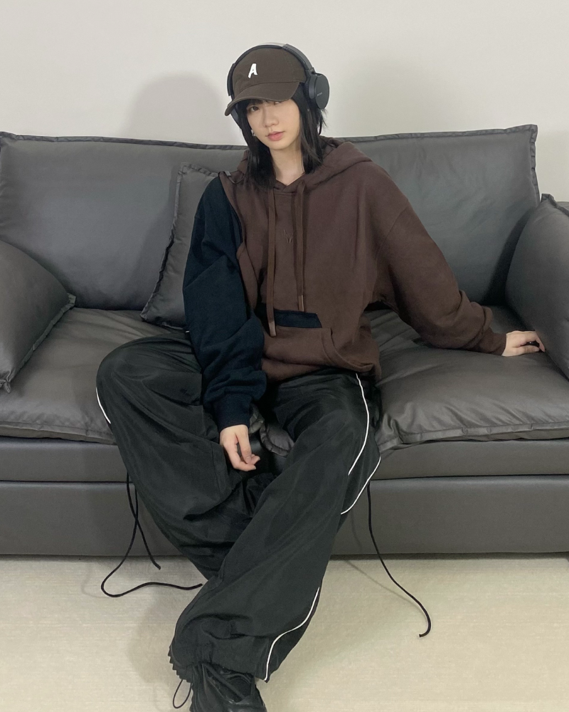 Survival Ready Tactical Hoodie -  brown hoodie - Survival Ready Tactical Hoodie for Urban Adventures - View 3
