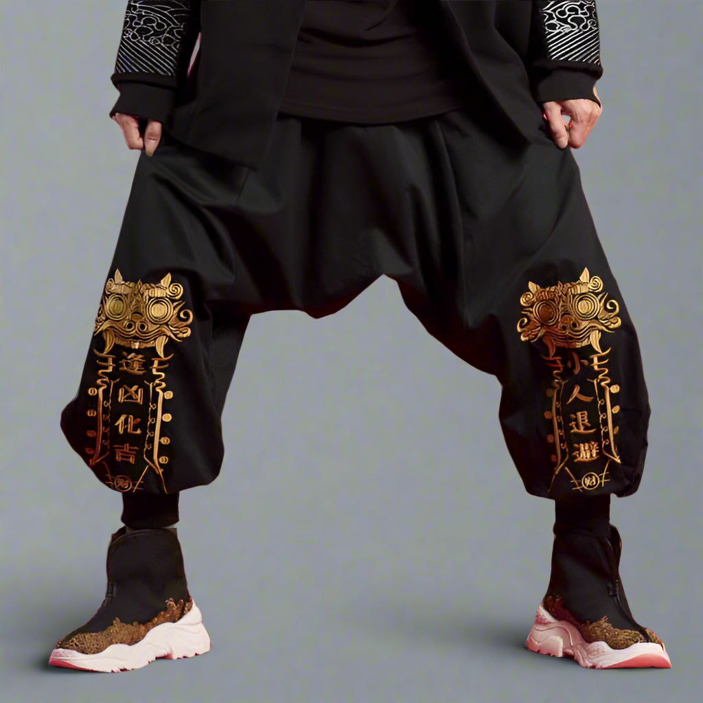 Traditional Japanese Hakama Trousers -  asian fit - Comfortable Traditional Japanese Hakama Trousers - View 3