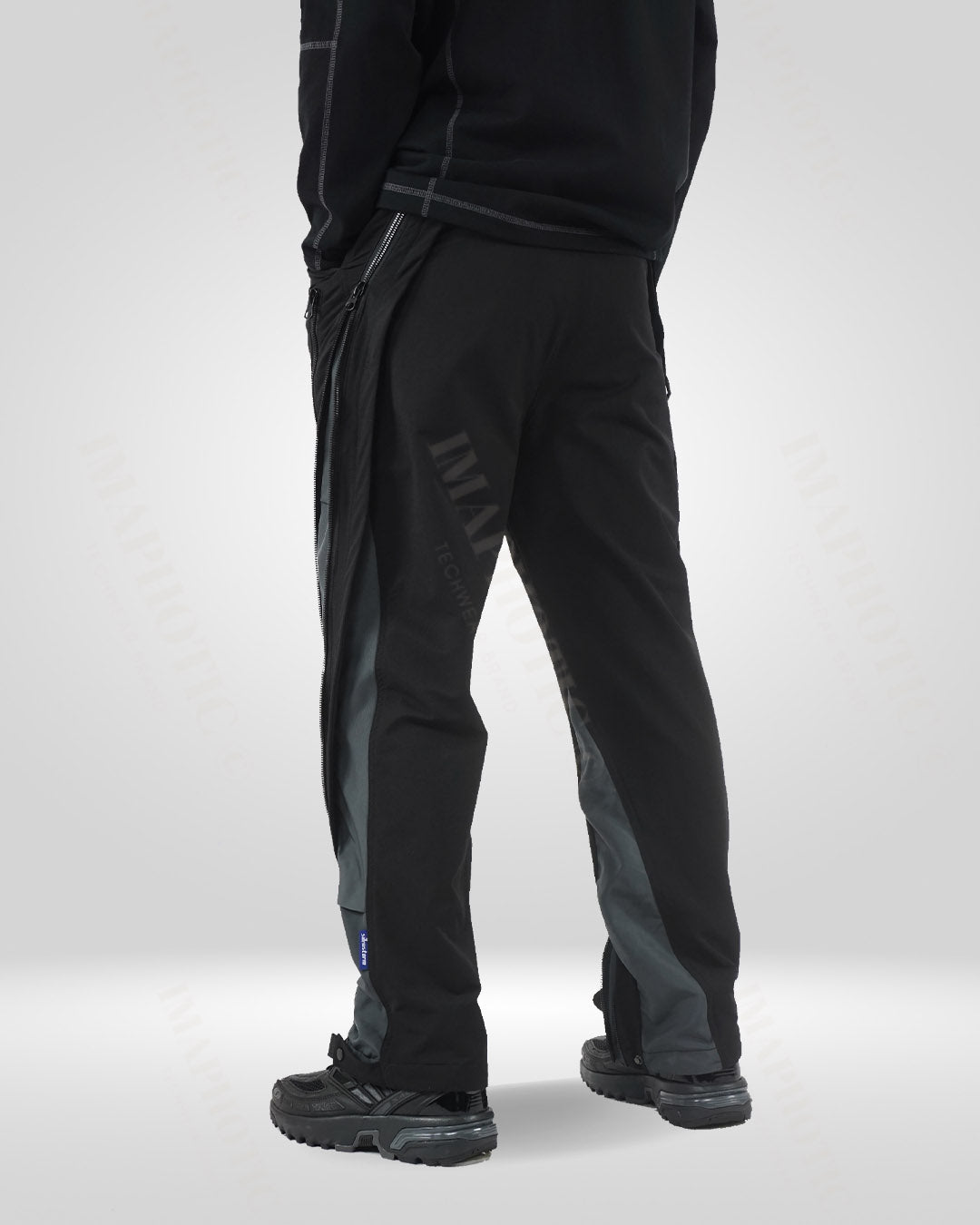 Versatile Nylon-Spandex Straight-Leg Pants for Everyday Wear