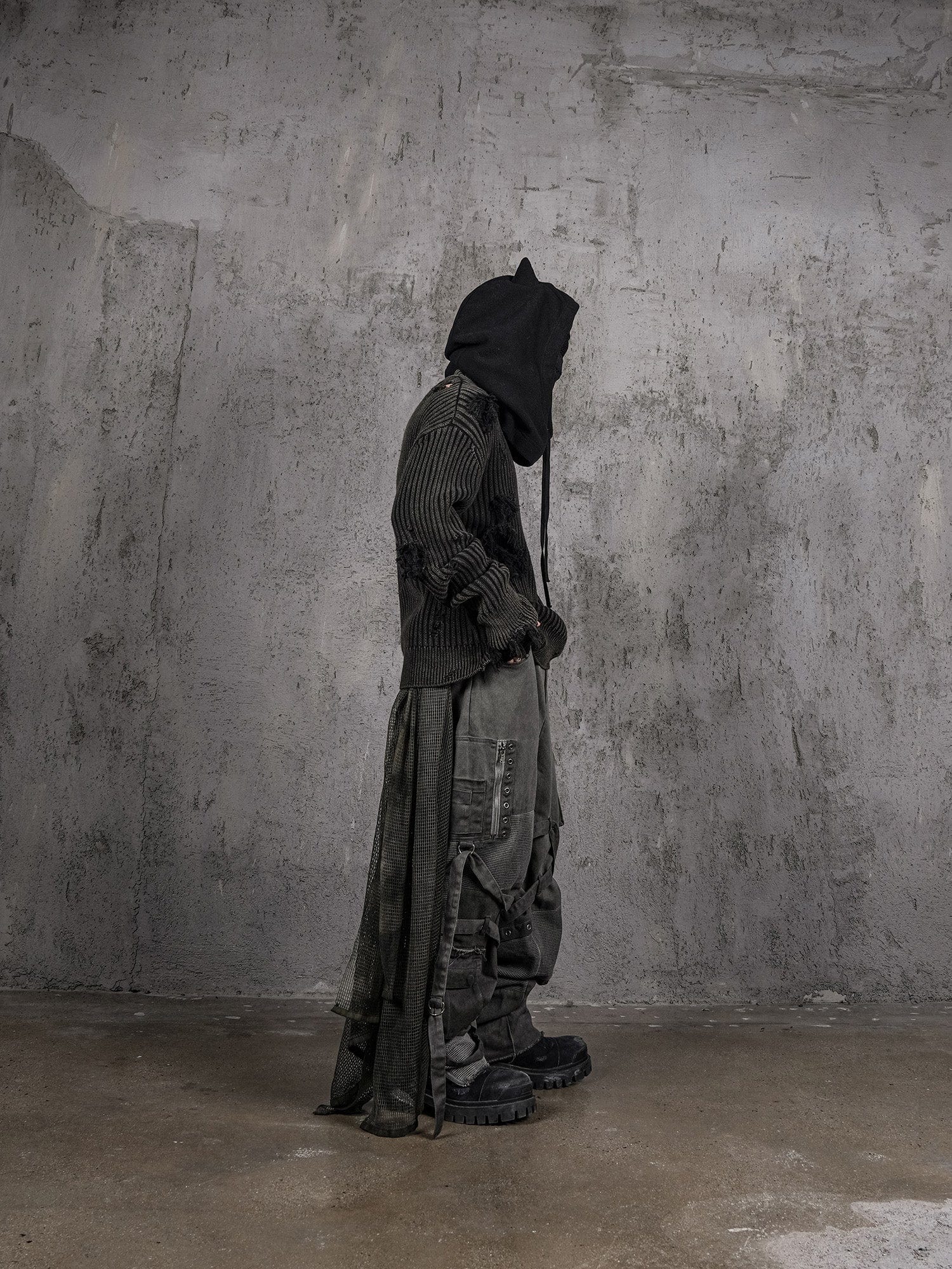Underwater Demon Balaclava Hood -  winter gear - Striking Underwater Demon Balaclava Hood with Horns - View 14