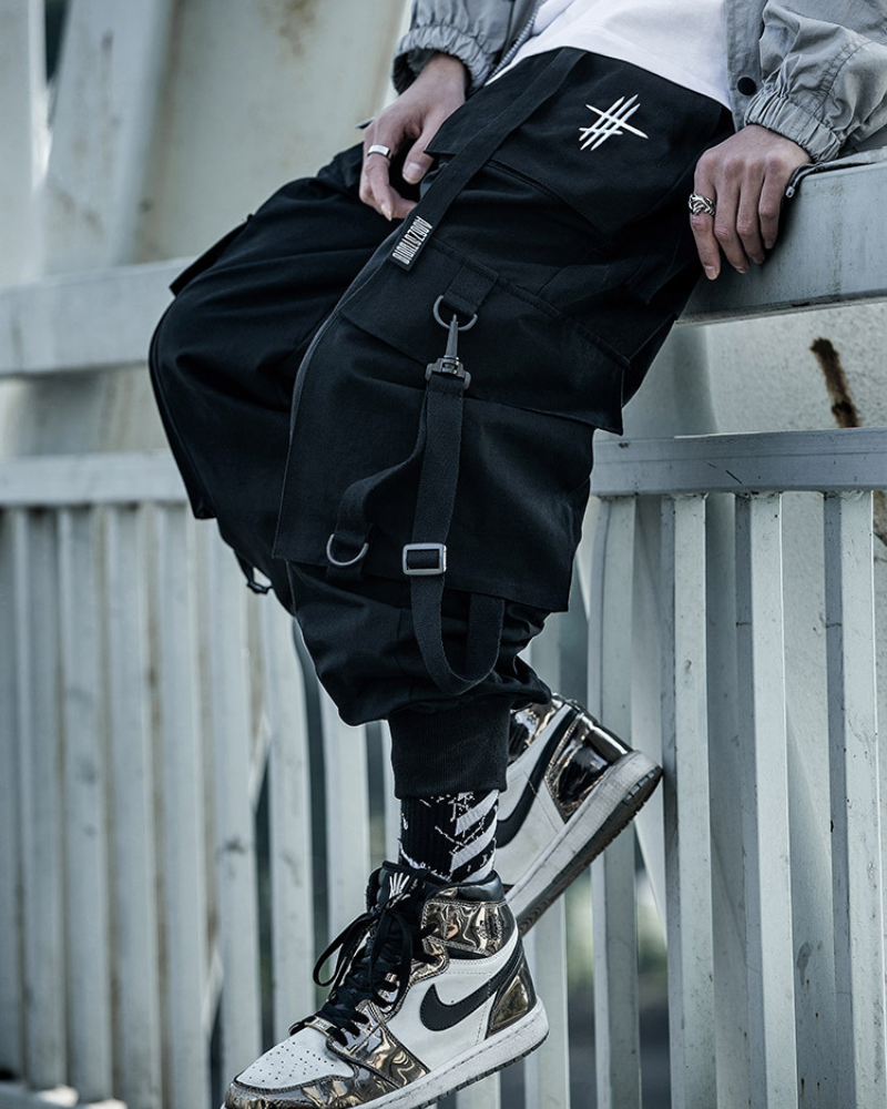 Urban Black Cargo Pants -  machine-washable pants - Trendy Black Cargo Pants for Comfortable Street Style - View 6