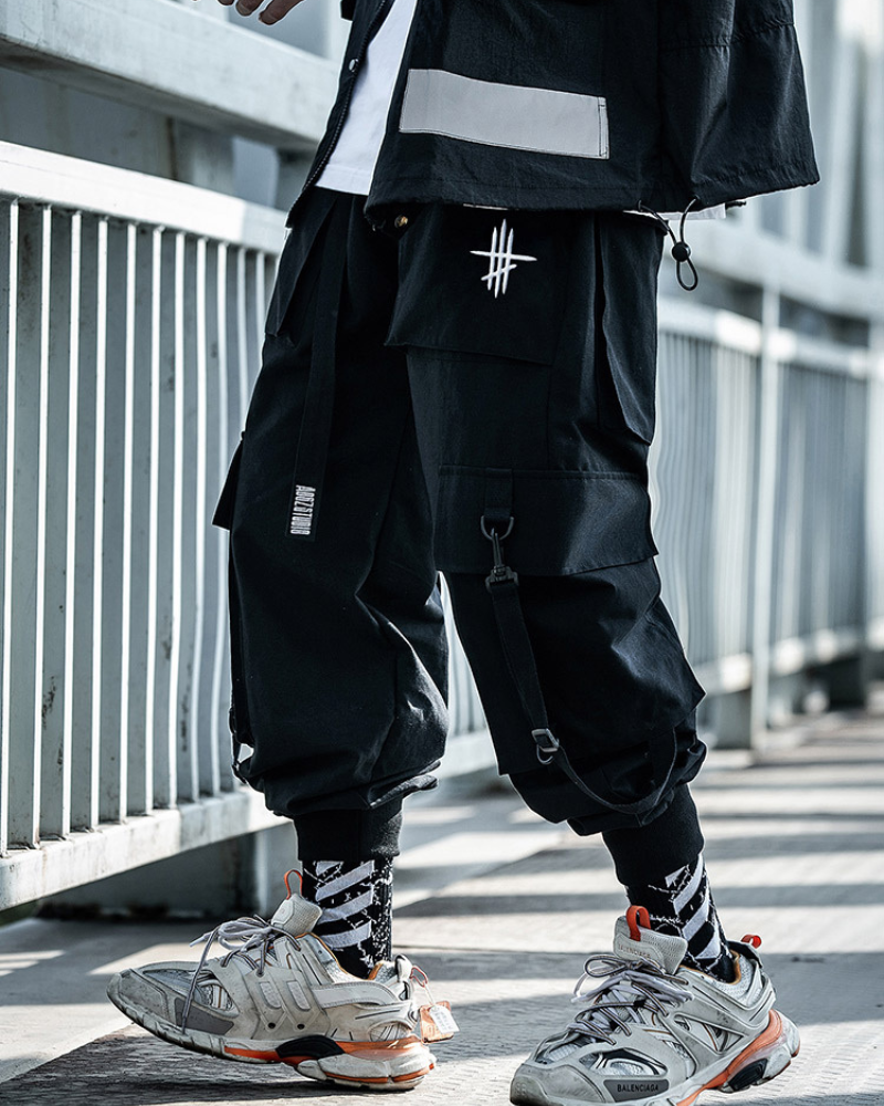 Urban Black Cargo Pants - trendy cargo pants - Trendy Black Cargo Pants for Comfortable Street Style - View 2