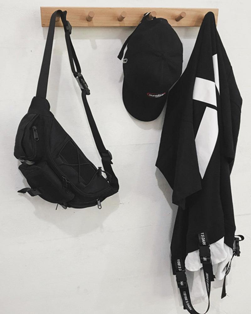Urban Sling Chest Pack -  black pack - Urban Sling Chest Pack for Everyday Use - View 11